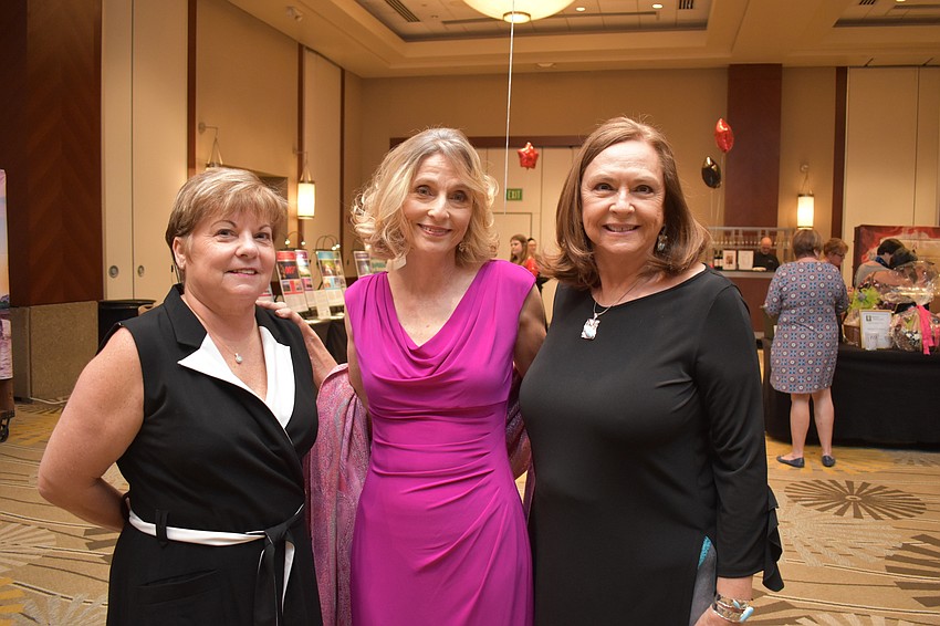 Dee Haddad, Emily Yaffe and Sarasota Garden Club President Dianne Beaver