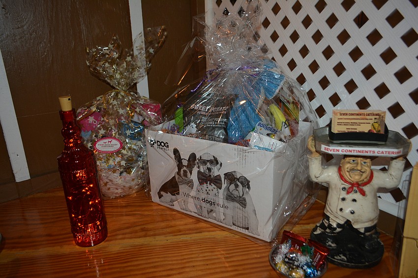 Those who attended had shots at raffle prizes.