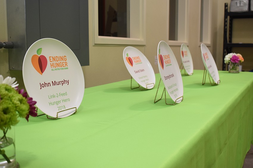 The awards given out were printed on plates.
