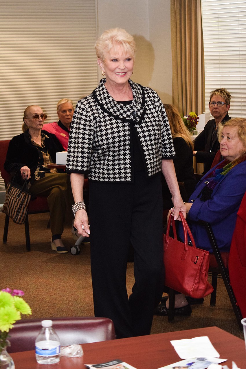 Sandy Green models her Designing Women Boutique outfit.