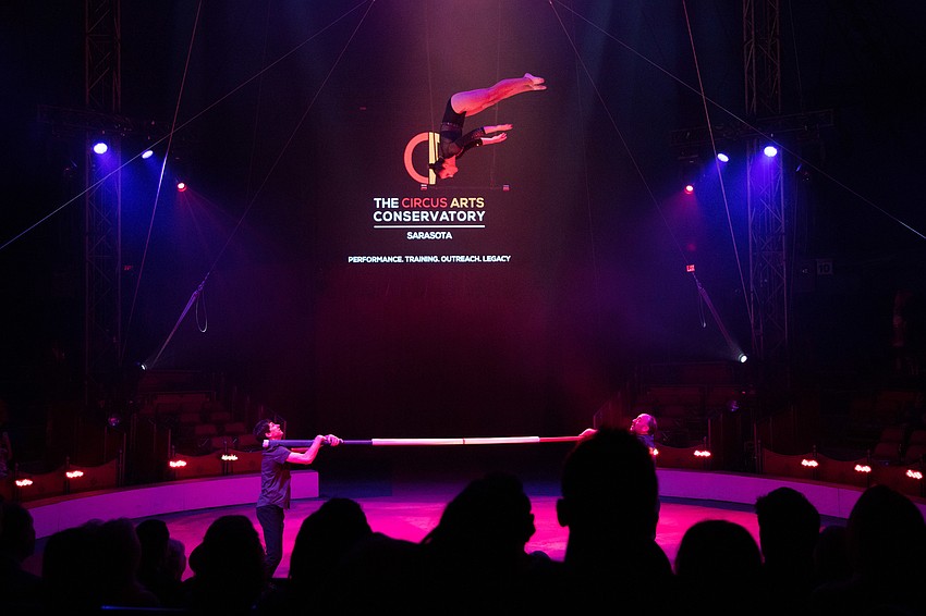 The Cirque Eos performance of the Russian Bar Trio.