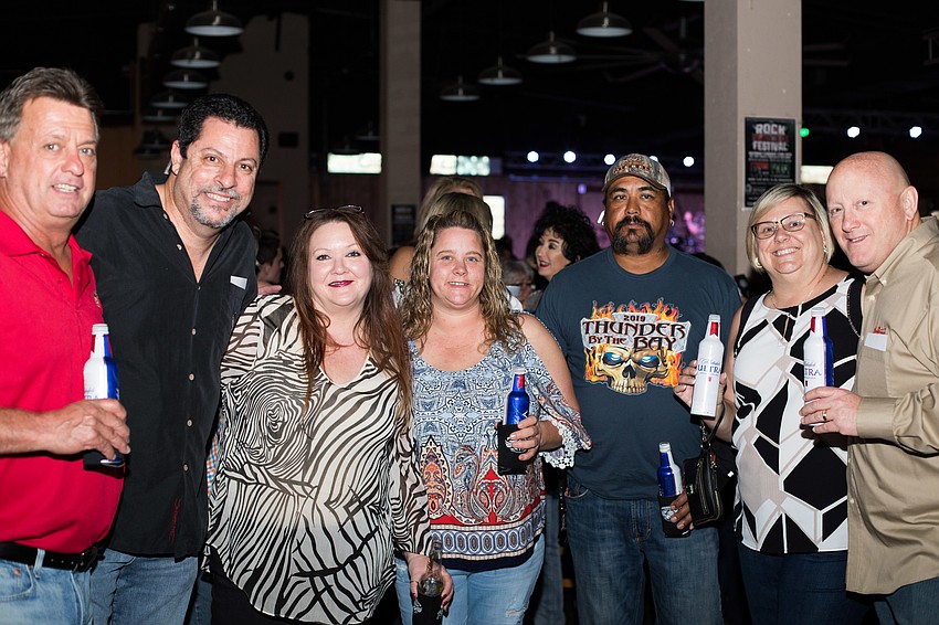 Joe Furtaw, Joe and Amy Harris, Theresa Cummings, Beaner Zoniga and Pat and Jill Bruenning