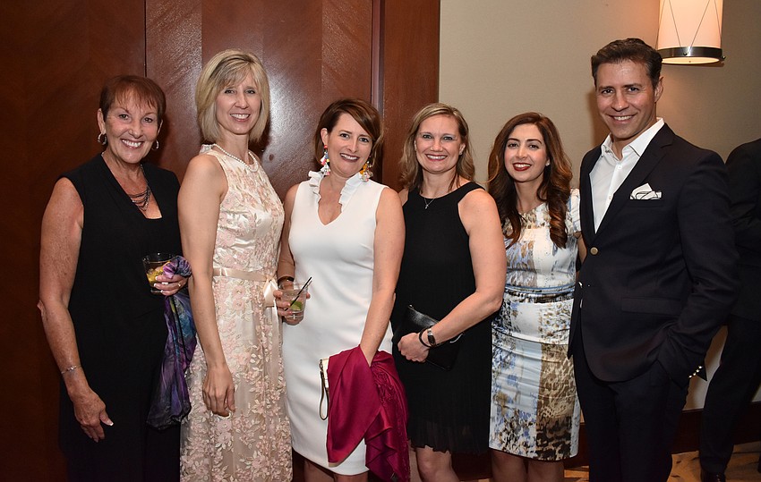 Terri Peterson, Donna Jones, Katie Goodman, Dr. Tracy Gasson and Drs. Mietra and Amir Harandi