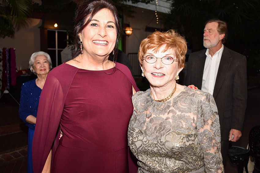 Maricarmen Romero-Vazmina and Chairwoman Kathy Schersten