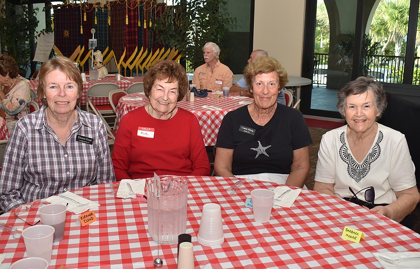 Eleanor Cloud, Ruth Strauss, Connie Hilwig and Barbara Moore