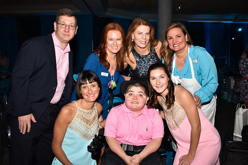 Nick, Jennifer Tullio, Co-Chairwoman Terri Klauber, Grayson Tullio, Co-Chairwoman Renee Phinney, Emma Tullio and Regional Director Rebecca Blitz