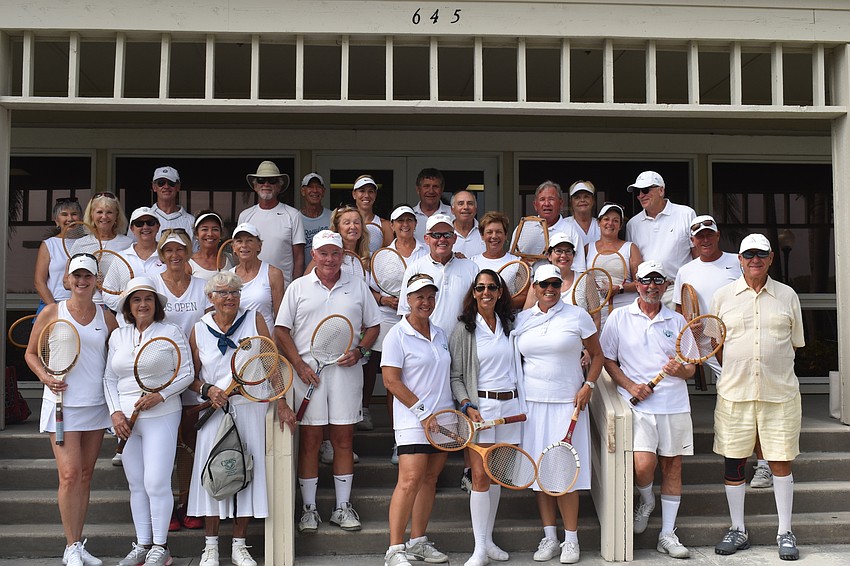 All of the participants in the tournament wore white.