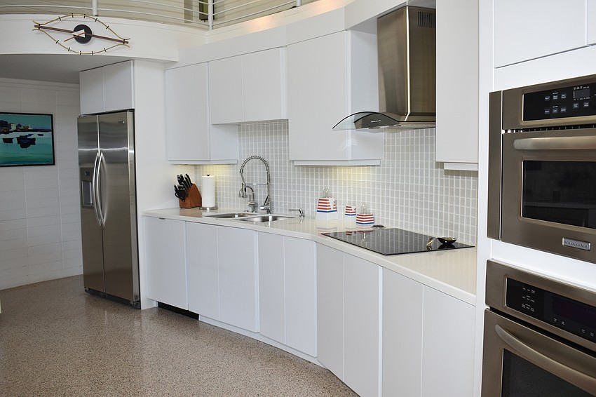 The Round House even had a curved kitchen.