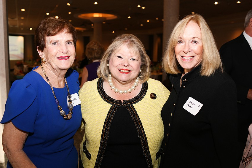Lynn English, Debbi Benedict and Kim Roberts
