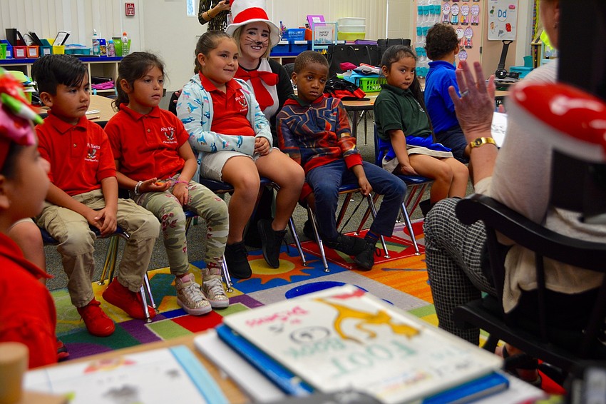 Kellemen sat with her students to listen to Kingsley read.