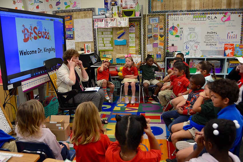 Kingsley asked students to put their fingers to their heads if they were thinking.