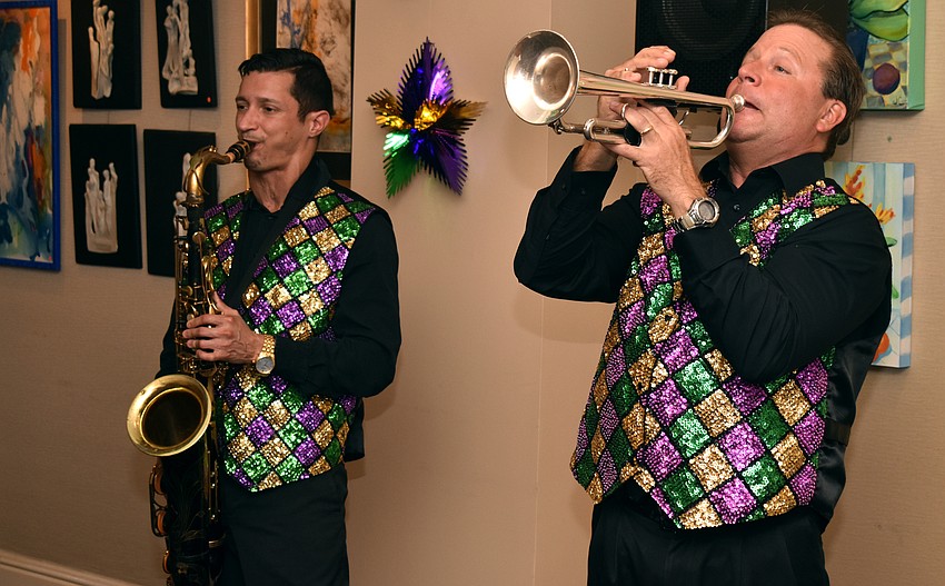 “Jammin’ Jambalaya” performed as guests arrived.