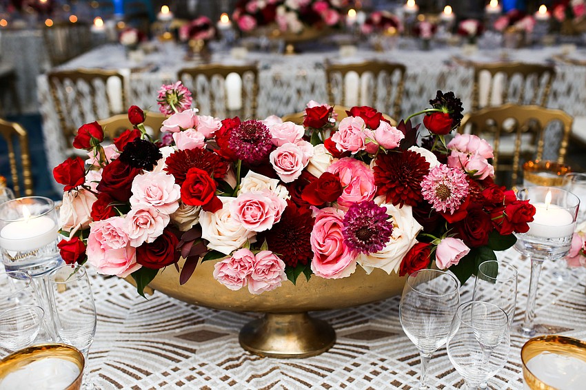 Roses decorated the tables.