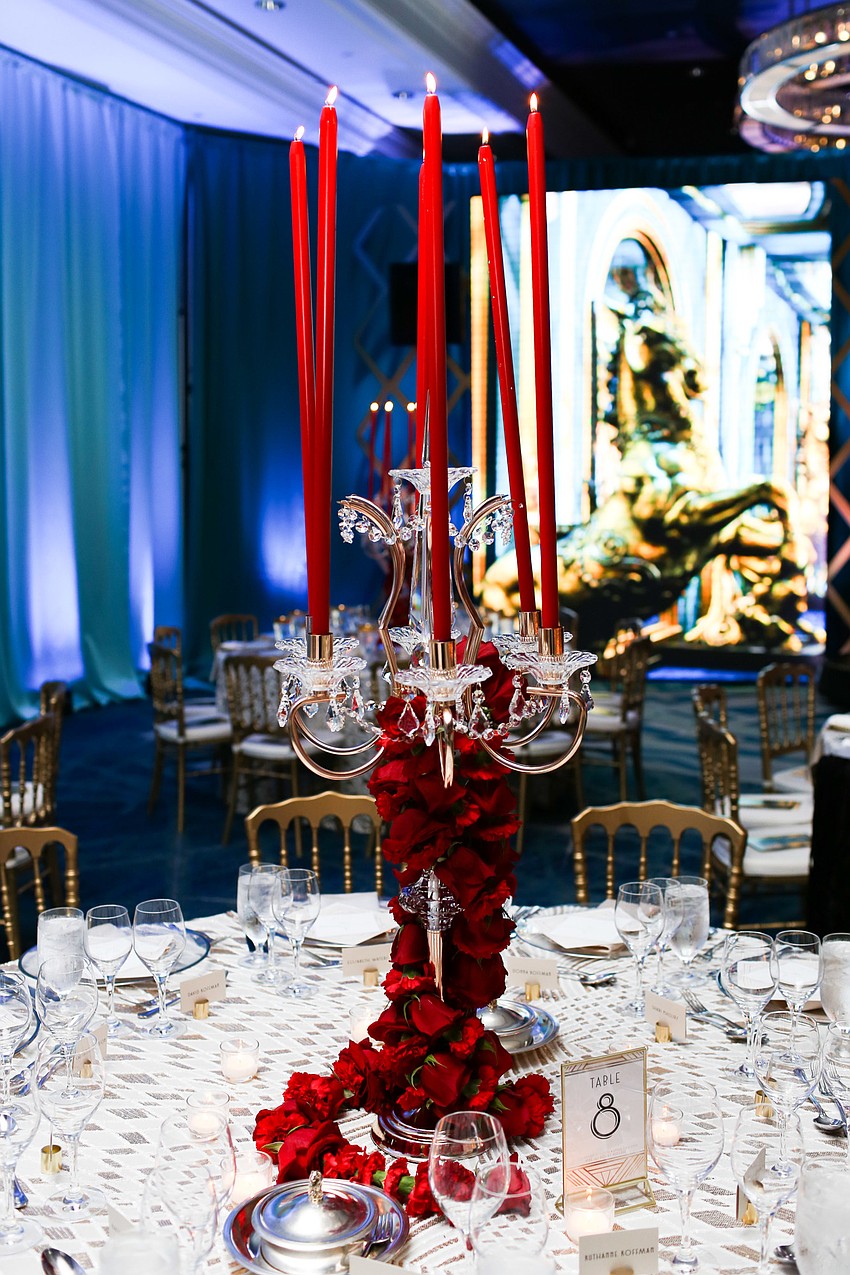 Table decor varied from table to table.