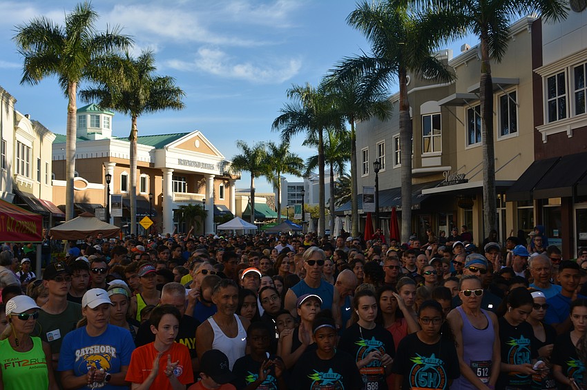 The huge turnout will generate six to eight college scholarships for Manatee County students in need.
