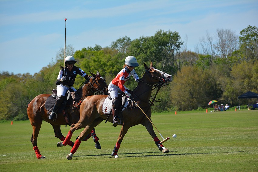 San Saba's Dawn Jones beats WIPN's Alyson Poor to the ball.