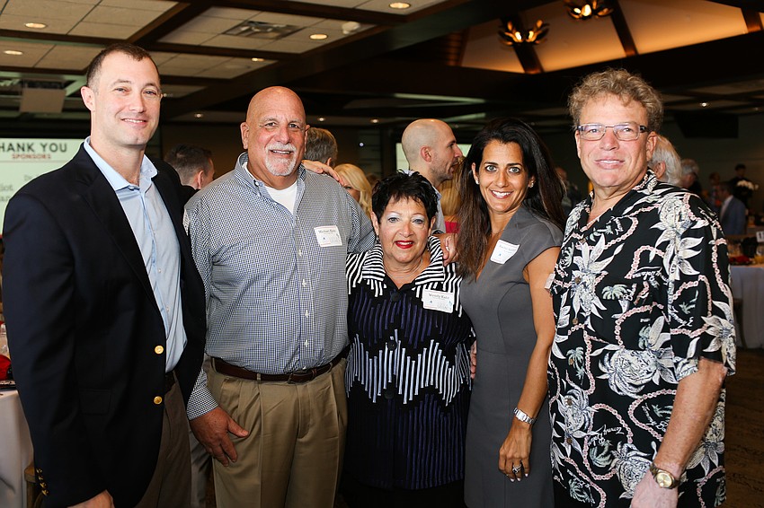 Co-Chairmen Hershorin Schiff Community Day School Head of School Daniel Ceaser and Michael Katz, Honoree Wendy Katz, Rachel Saltzberg and Mitch Blumenthal
