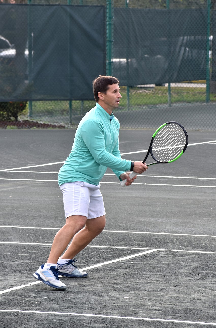 Sergiu Pletosu plays defense during the competition.