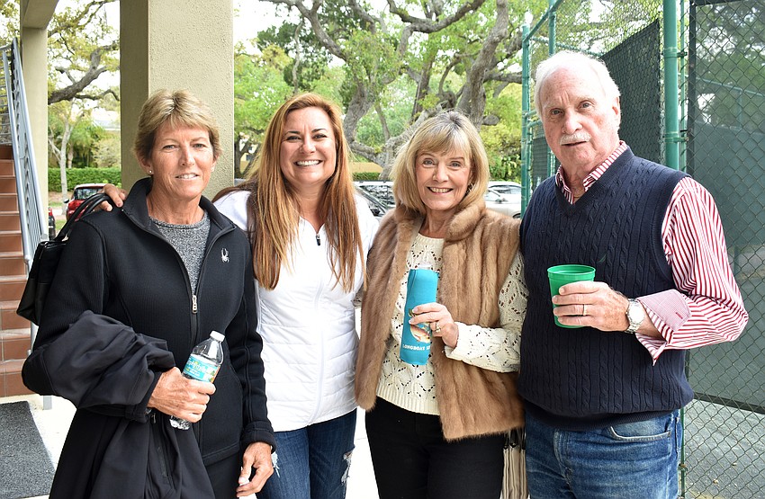 Michelle Coates, Tina Gelmisi and Sunny and Rich McGrath