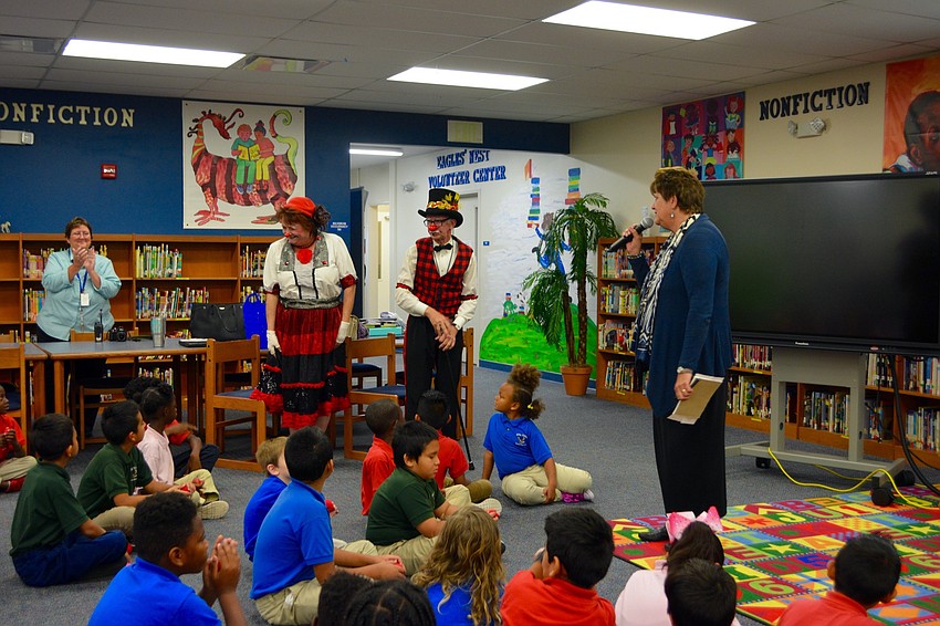 Principal Barbara Shirley speaks to students prior to their Skype call.