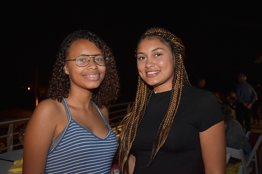 Anaiah Hickcox and Zoey Barton