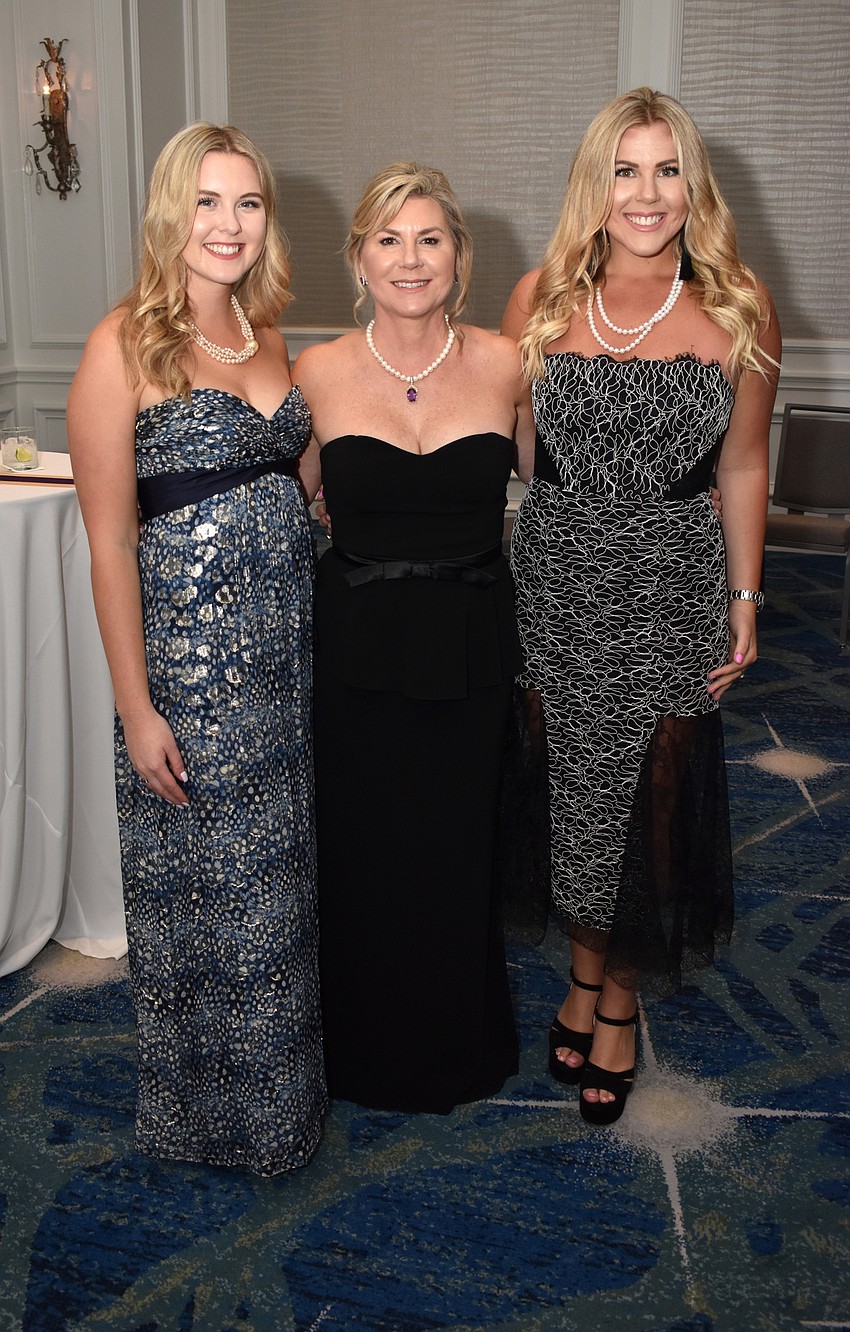 Sarah, Tammy and Taylor Karp