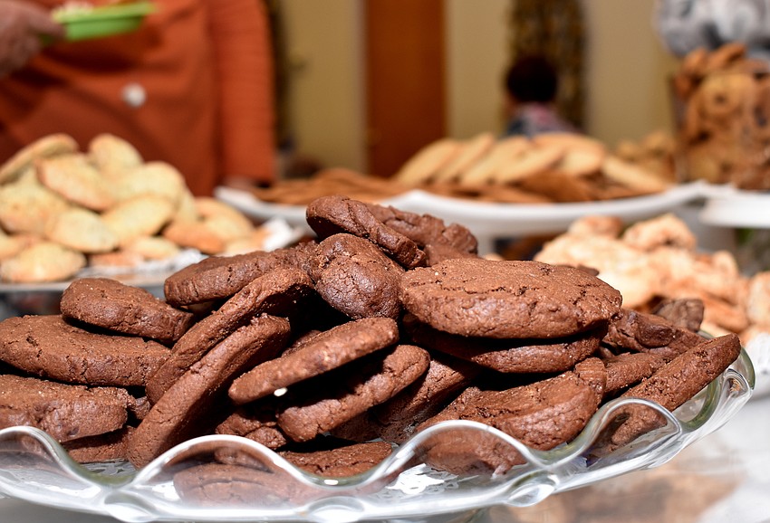 Sylvia Pastor and other volunteers made lunch and dessert for everyone.
