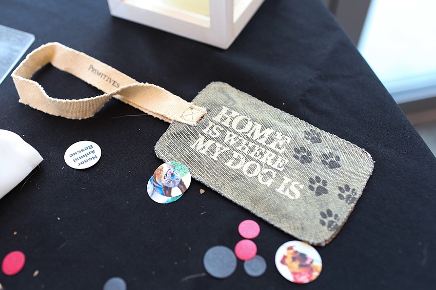 The decor was themed to pet lovers.