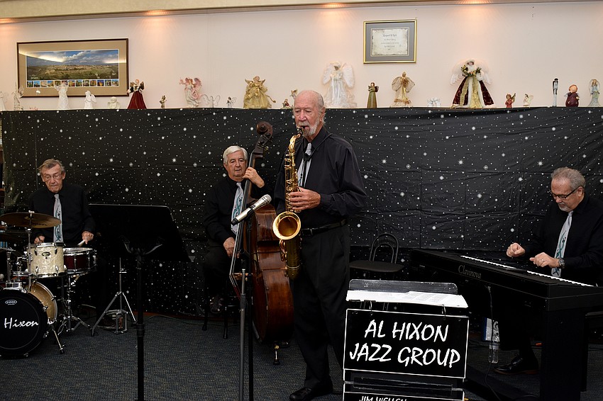 The Al Hixon Jazz Group performed throughout the event.