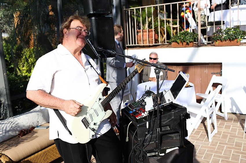 John Rinell played music throughout the evening.