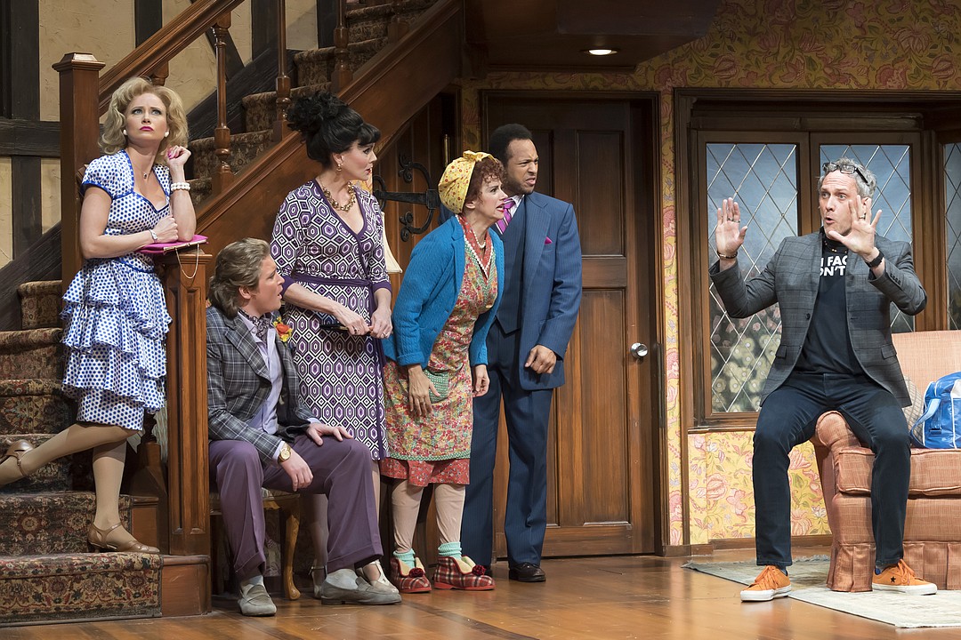 Review Asolo Rep s Noises Off puts a monkey wrench in the