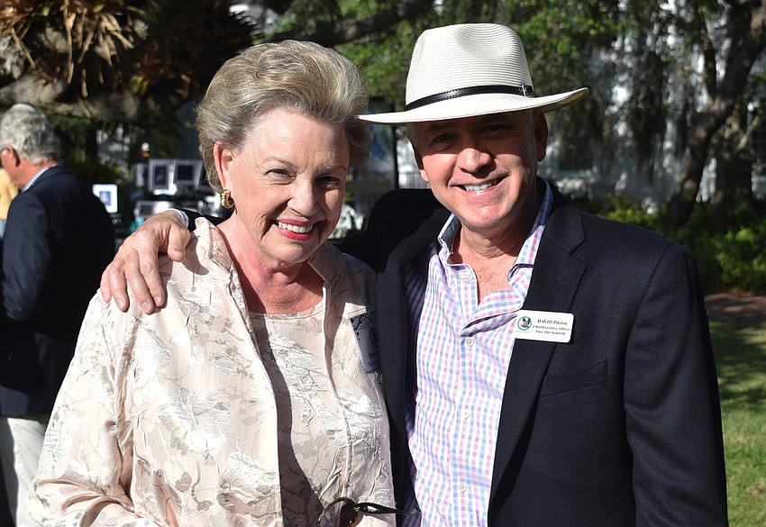 Ann Anderson and CEO of Save Our Seabirds David Pilston