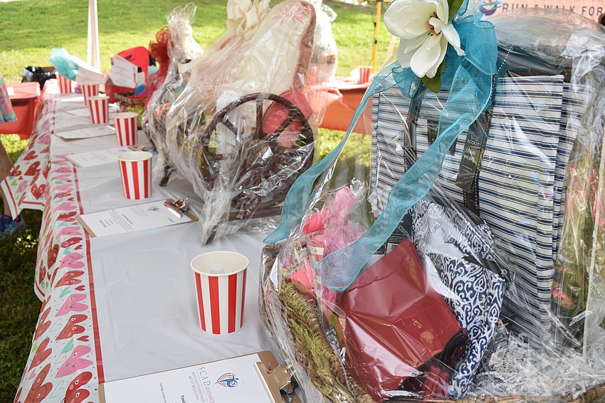 Baskets were available for participants to take a raffle chance on.