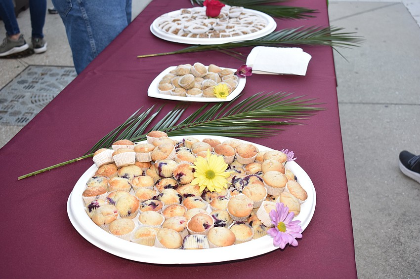 The walkers were served breakfast.