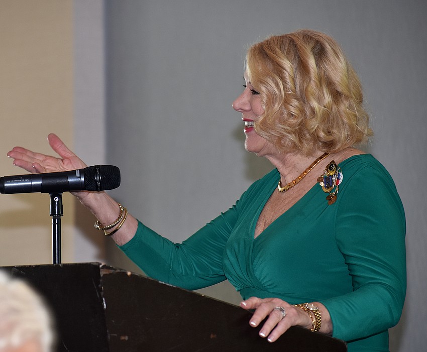 Jill Wine-Banks addresses the club about the Mueller investigation.