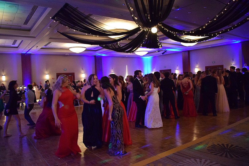 After dinner, the students headed to the dance floor.
