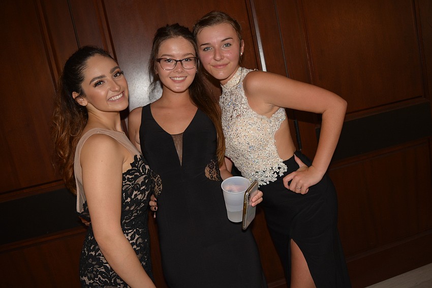 Bella Romo, Katelyn Farrell and Katie Walker are each other's dates for the prom.