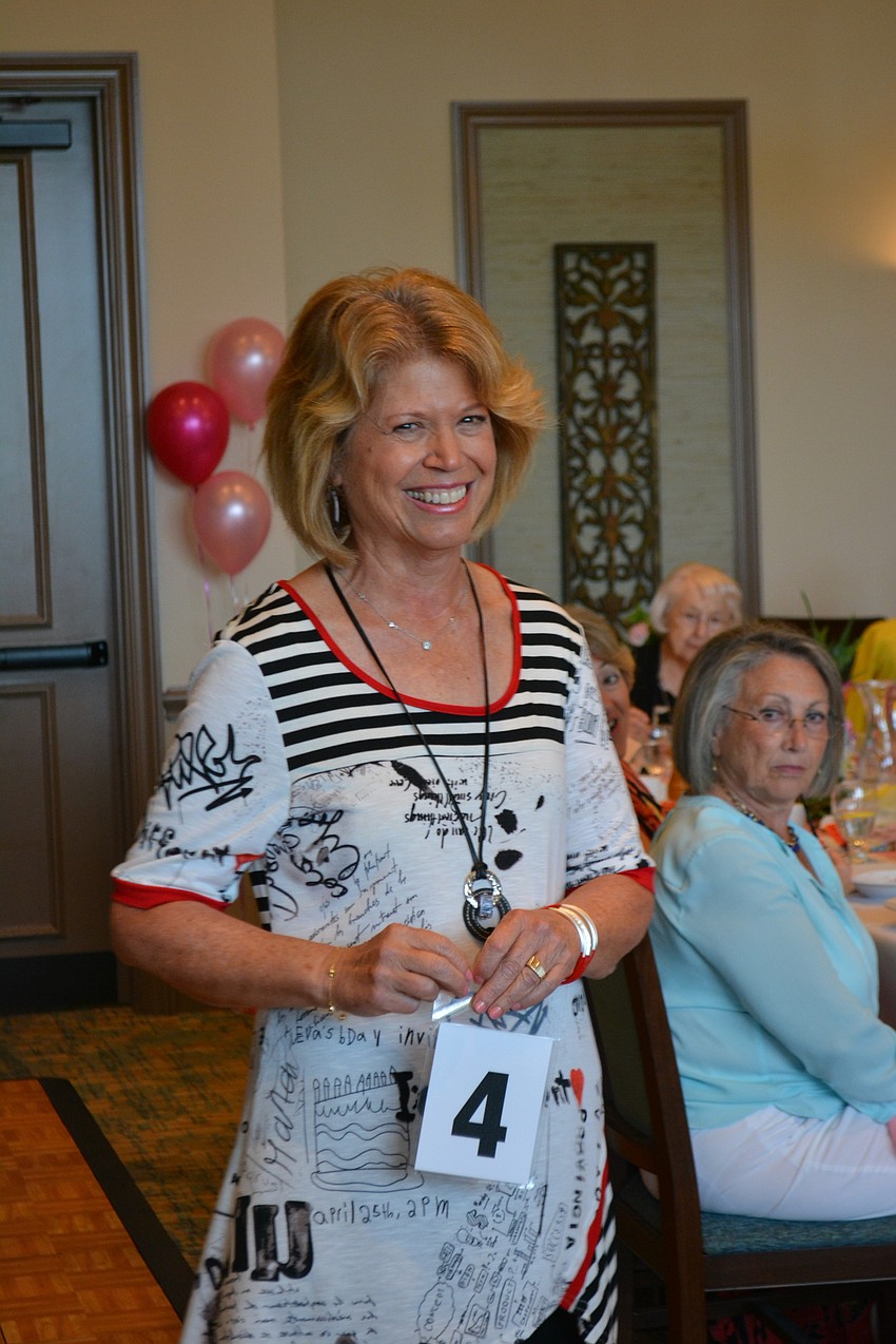 The crowd gave Linda Nachimson a huge ovation as she took the runway.