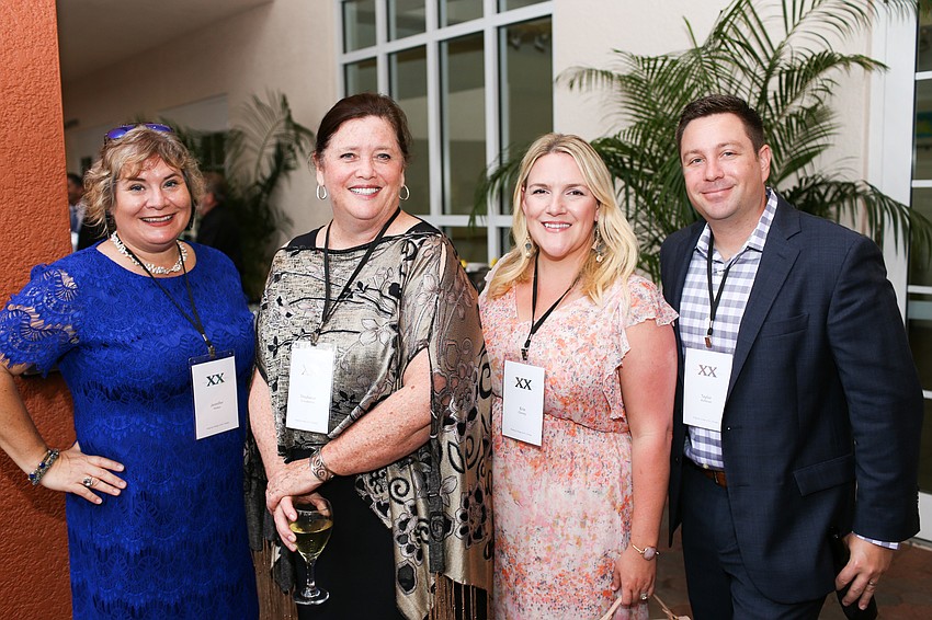 Jennifer Huber, Stephanie Grosskreutz, Erin Christy and Taylor Aulfman