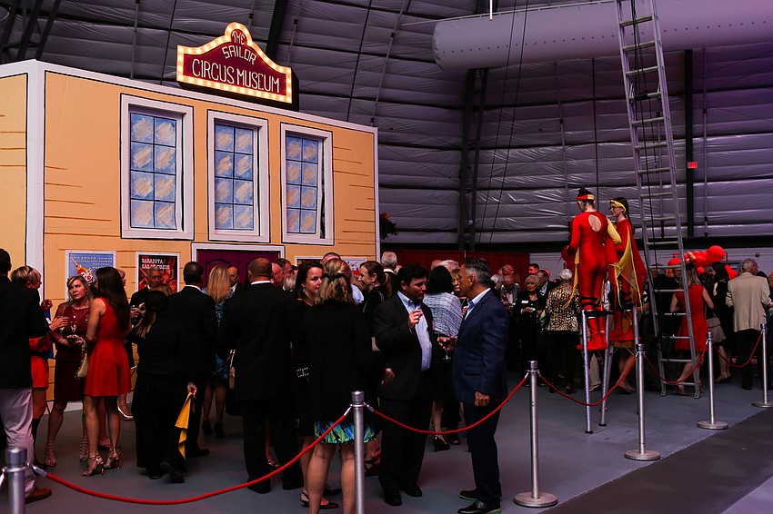 Guests first enjoyed a short cocktail hour before the show.