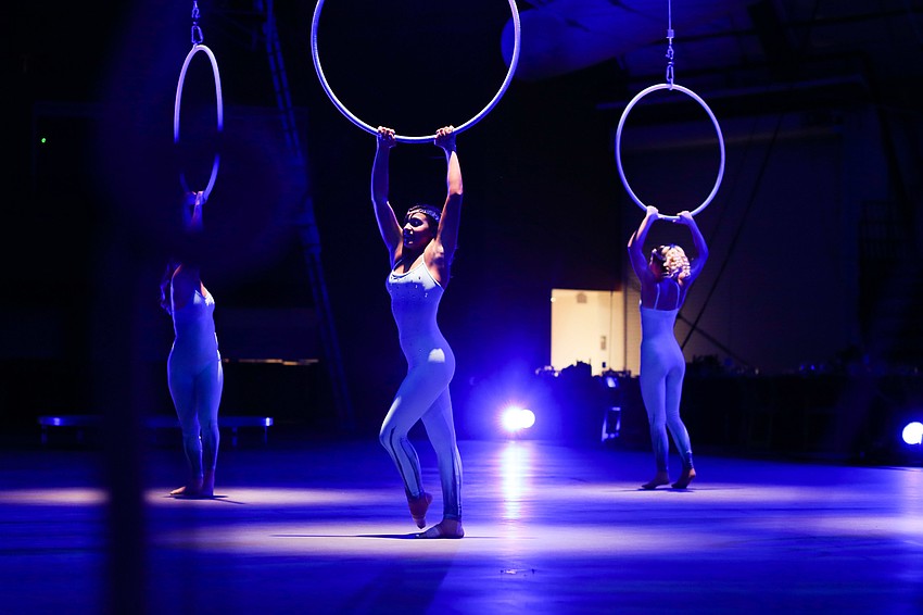 The ladies of the aerial Lyra were next.