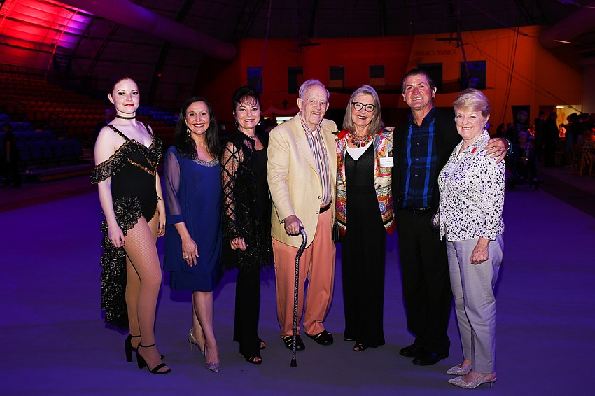 Grace Johnson, Jennifer Mitchell, Dolly Jacobs, Howard and Janice Tibbals, Pedro Reis and Carolyn Johnson