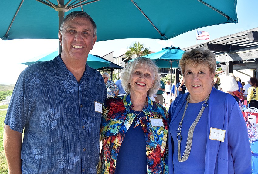 Bruce and Barb Stapleton and Virgina Kelly