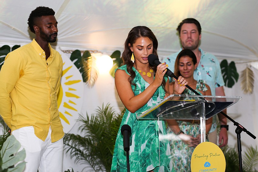 Co-Chairwoman Alysha Shelby tells the audience about VMA.