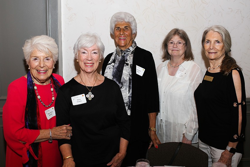 Mary Ann Bonelli, Mary Howes, Barbara Hajjar, Mary Heinlen and Lynn Chancer