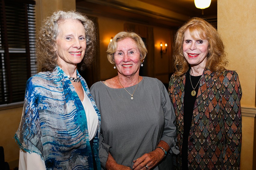 Stephanie Sundine, Irene Bagby and Rachael Worthington