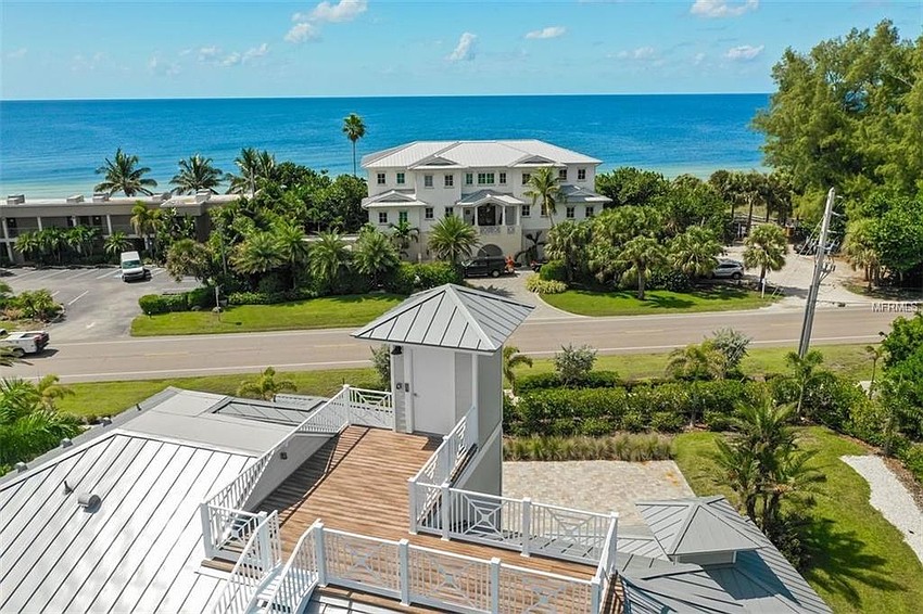 From the terrace atop the roof, Gulf of Mexico views are possible.