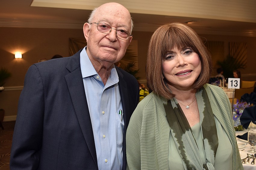 Aaron and Roz Finegold