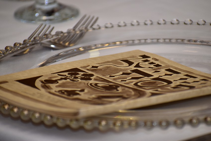 Temple members gathered for a Passover seder and dinner after Erev shabbat and Erev Pesach services.