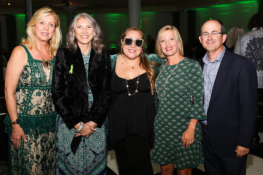 Kathy Gilkey, Honorary Chairwoman Doreen Sutherland, Gana Gilkey and Angela and Jody Abrams